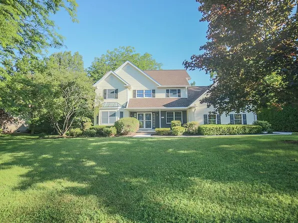 6616 Richardson Rd, Fairview, PA 16415