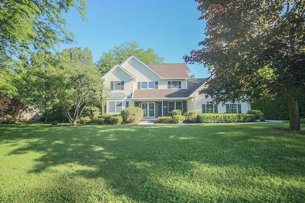 6616 Richardson Rd - Property Image