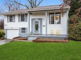 8507 E 93rd Ter, Kansas City, MO 64138