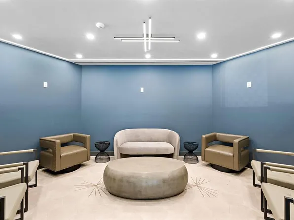 5711 John F Kennedy Boulevard image 16 of 22