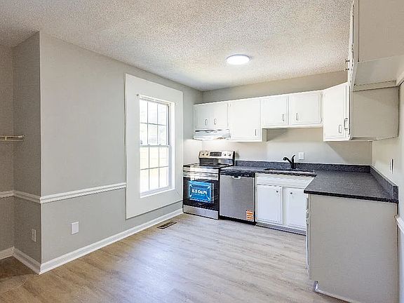 5th image of 3728 Fountain Ave #3728