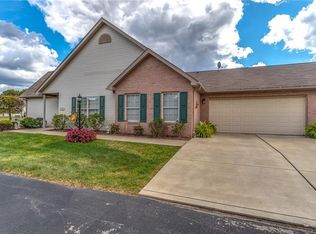 1041 Timberwood Dr, Beaver Falls, PA 15010