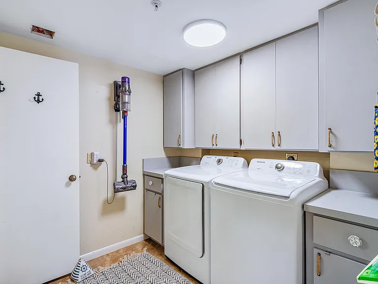 1701 Marina Isle Way #504 — Photo 15