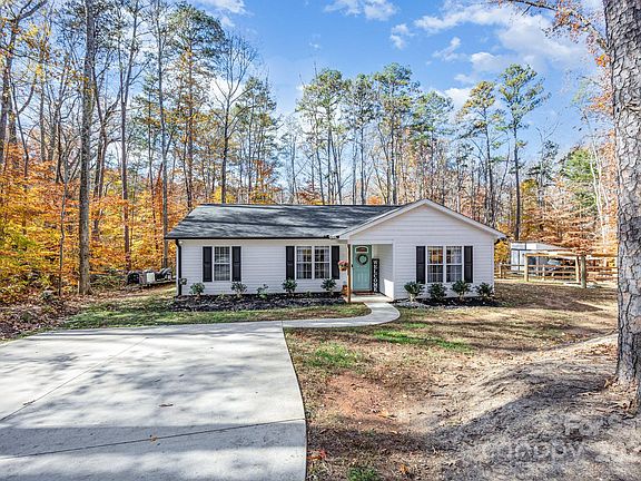 2nd image of 185 McNair Cir