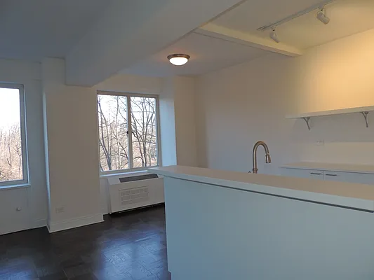Rented by essential NEW YORK Real Estate | media 22