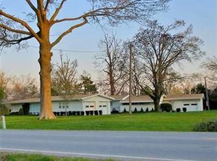 3564 E Cherry St, Springfield, MO 65809