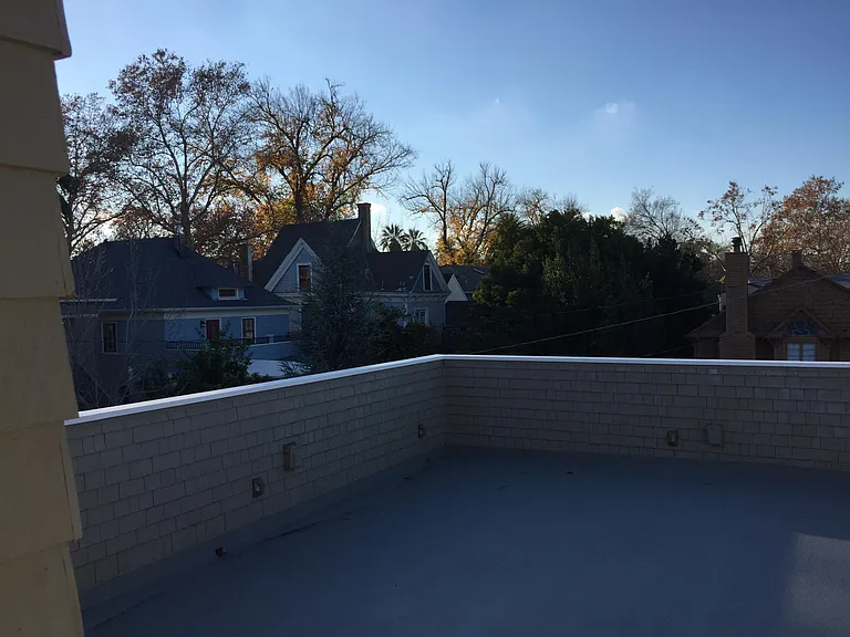 Roof deck