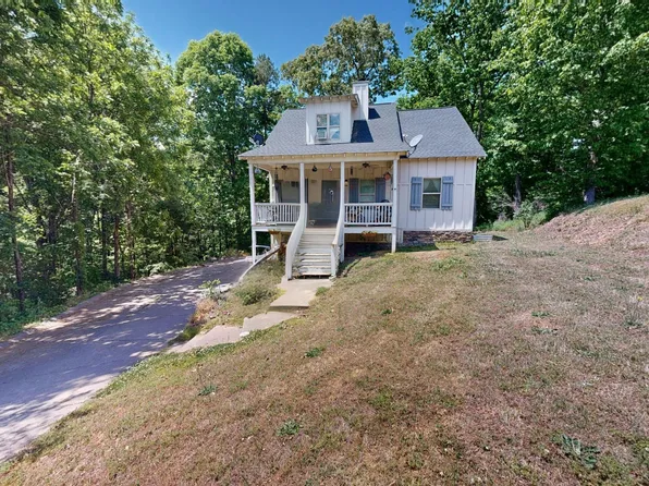 39 Sarahs Hollow Dr, Rockmart, GA 30153