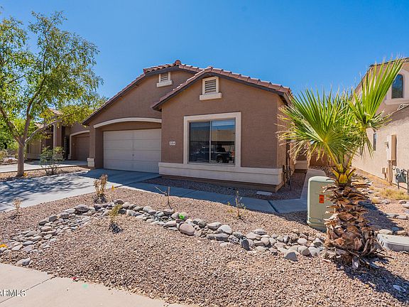 3rd image of 21354 N HOWELL Drive