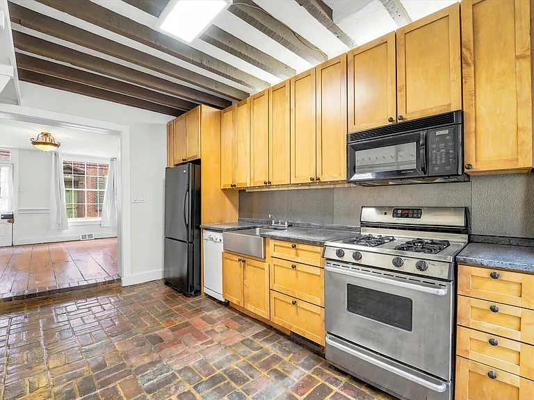 108 Elfreths Aly — Photo 10