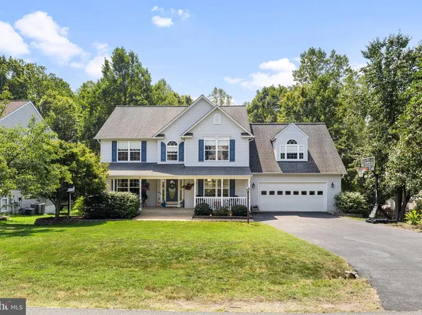 13003 Maple Springs Dr, Fredericksburg, VA 22408