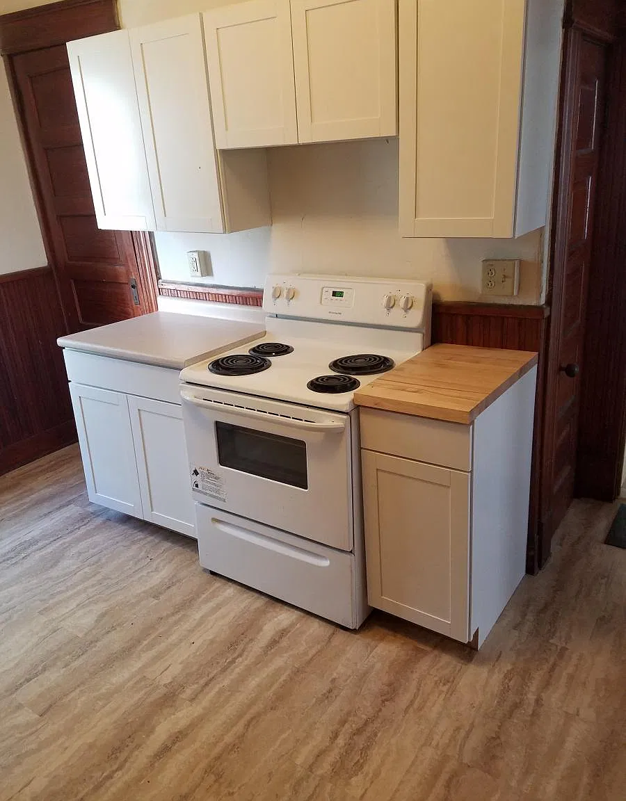 43 N Willard St — Photo 1