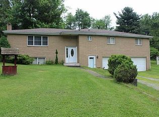 2672 Pangburn Hollow Rd, Monongahela, PA 15063