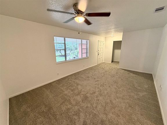 3rd image of 316 Angle St