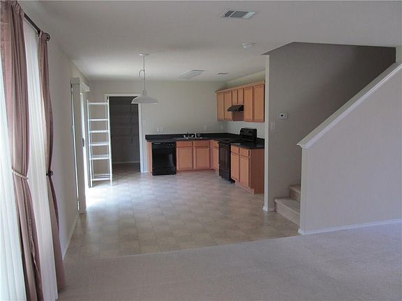 4th image of 10113 Mount Pheasant Ct
