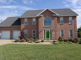 132 Ridgeway Ave, Washington, WV 26181