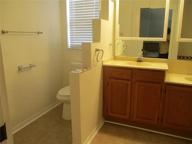 209 N Brockfield Dr — Photo 14