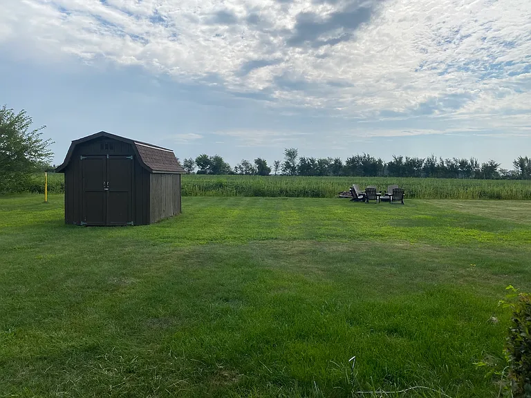 689 Apple Blossom Ln — Photo 48