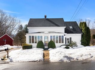 4 Wood St, North Chelmsford, MA 01863