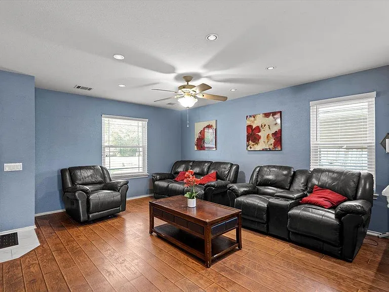 12421 Briarcreek Loop — Photo 3