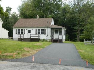71 Weaver St, Montgomery, NY 12549