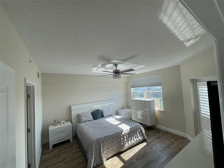 960 Starkey Rd #8402 — Photo 14