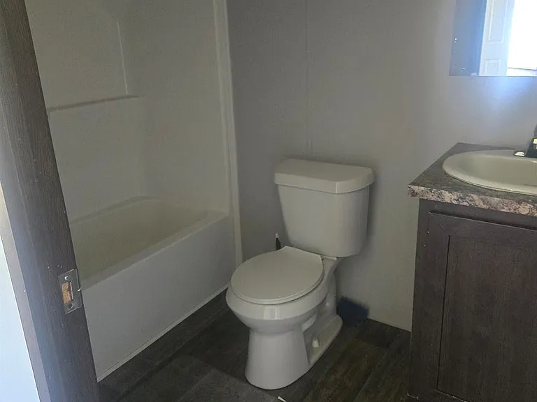 1200 S Hendricks Ave #18 — Photo 5