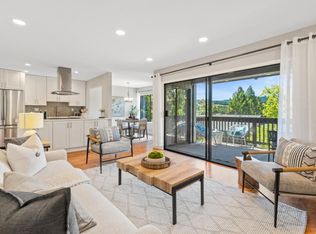 3327 Brittan Ave APT 7, San Carlos, CA 94070