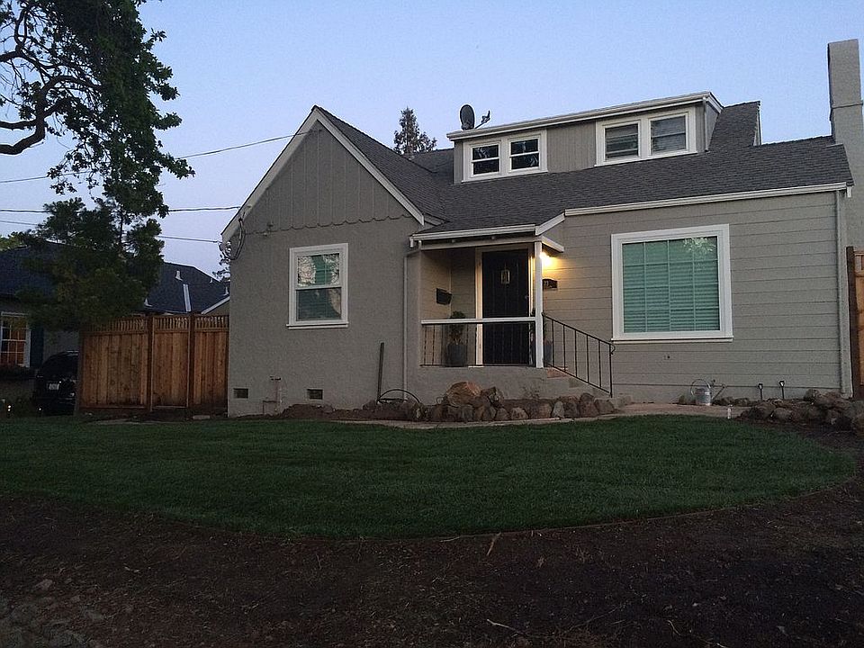 2nd image of 33 Southgate St