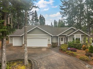 351 E Rainier Dr, Allyn, WA
