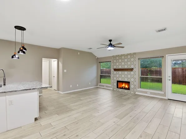 30626 Country Meadows Dr, Tomball, TX 77375