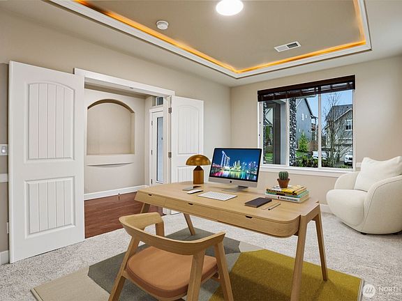 5th image of 1415 39th Street SE