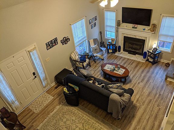 5th image of 891 Sugarcane Way