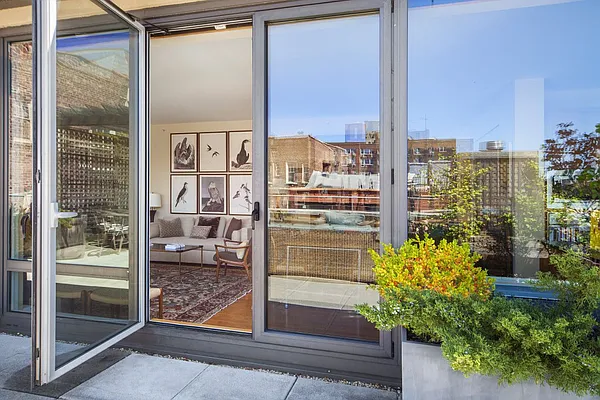 Sold by Stribling | media 6