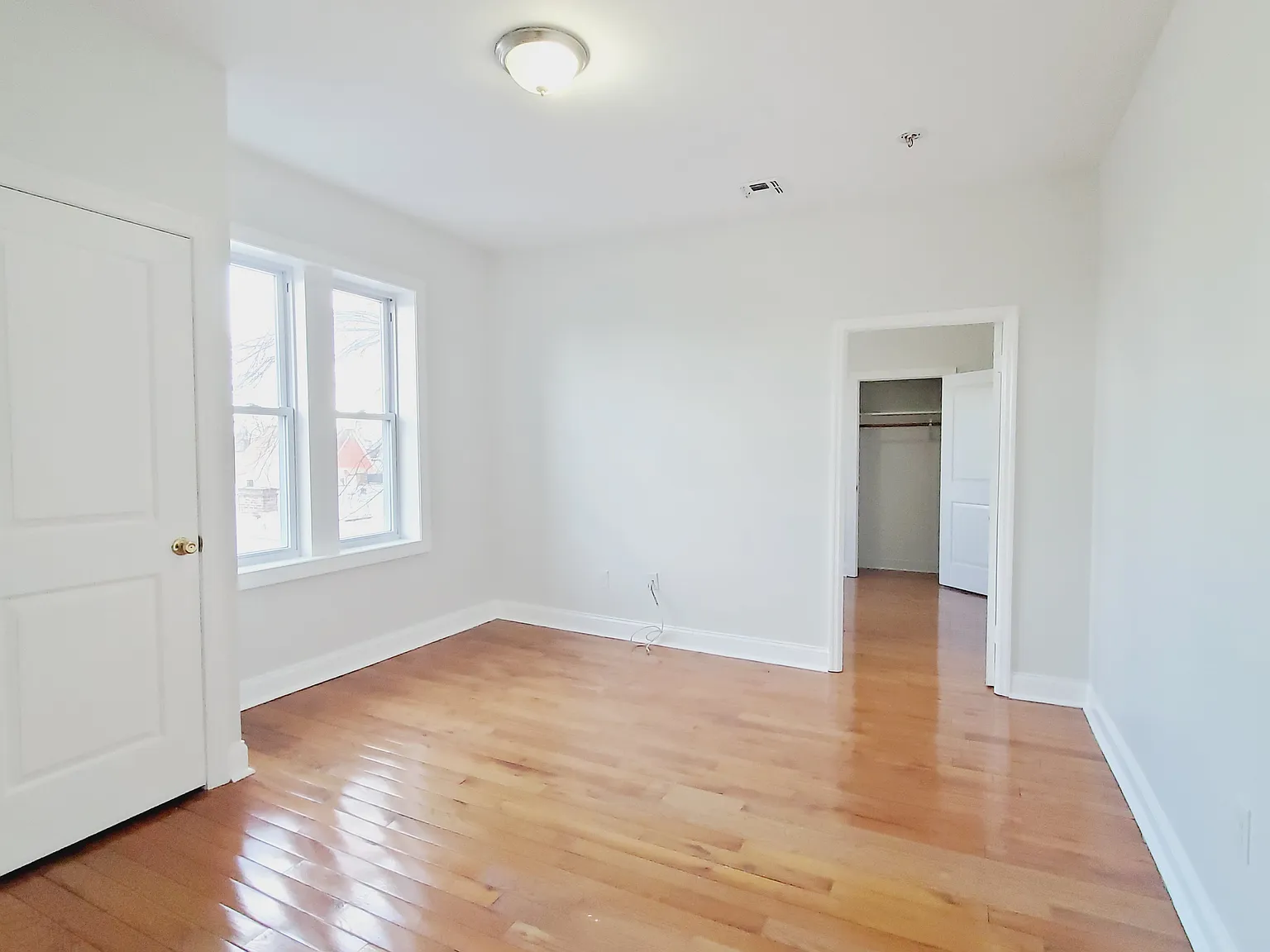 1 bed, 650 sqft, $1,695 — Photo 2