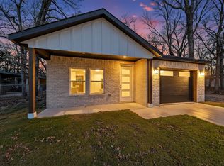 126 Blue Jay Ln, Mabank, TX 75156