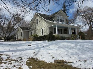 18 E Hayestown Rd, Danbury, CT 06811