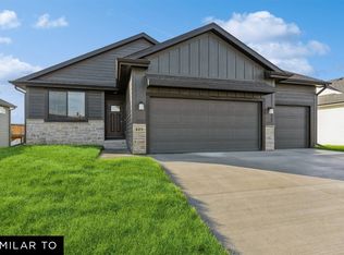2512 NW Linwood Ct, Ankeny, IA 50023