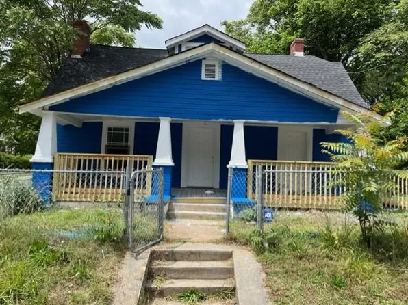 1201 NE 24th St, Winston Salem, NC 27105