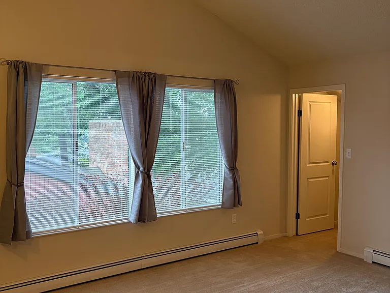 1155 Lakeside Dr #502 — Photo 11