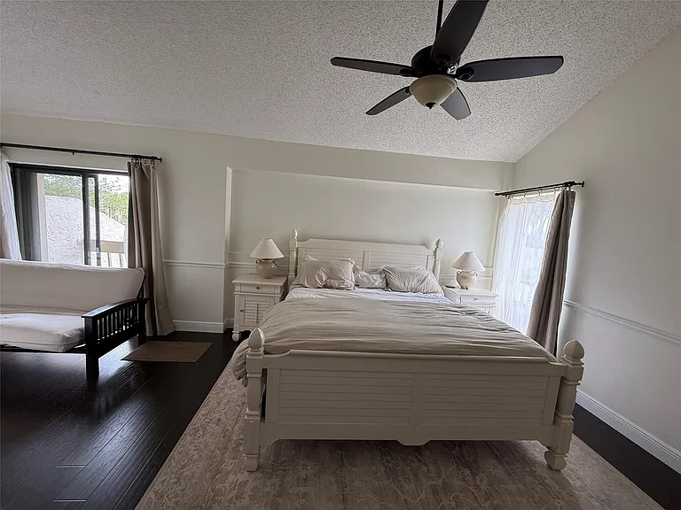 22861 Ironwedge Dr — Photo 14