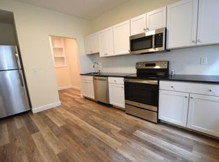35 Brookline St APT 1, Cambridge, MA 02139