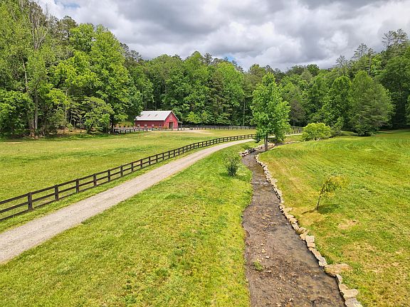 102nd image of 3622 Sandy Ford Rd