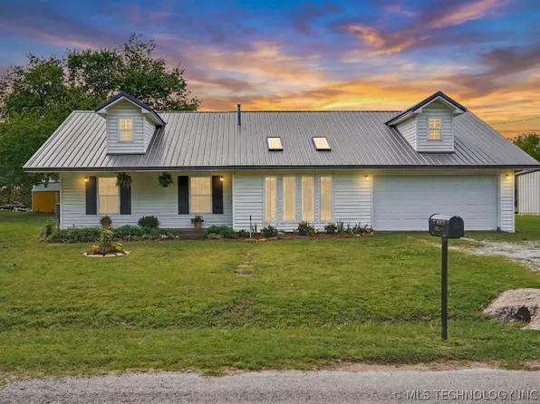 33 Haleys Dr, Adair, OK 74330