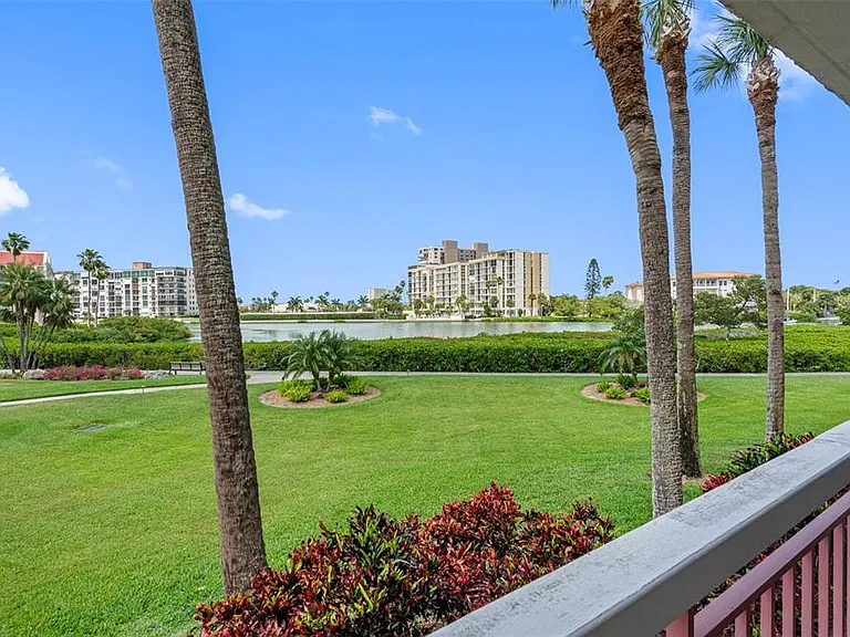 7871 Sailboat Key Blvd S #106 — Photo 28