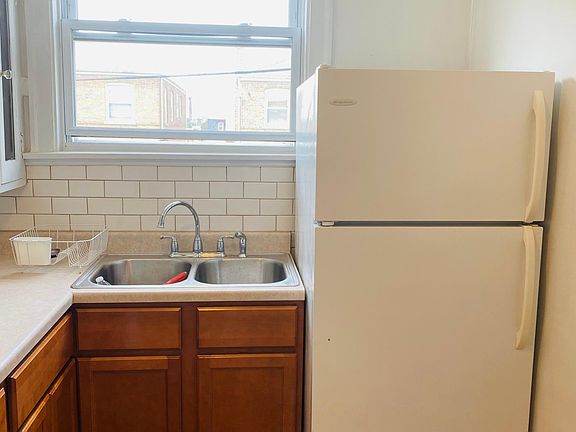 3rd image of 3546 N New England Ave #2
