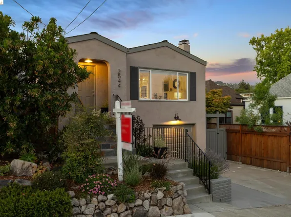 2544 Hearst Ave, Oakland, CA 94602