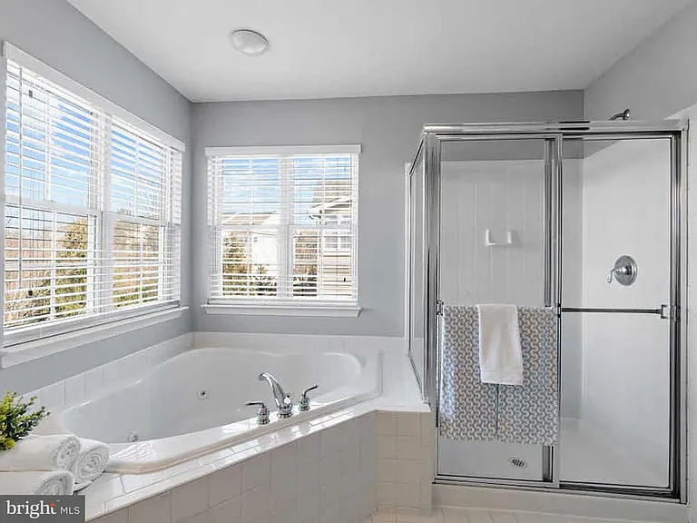 47326 Sterdley Falls Ter — Photo 23