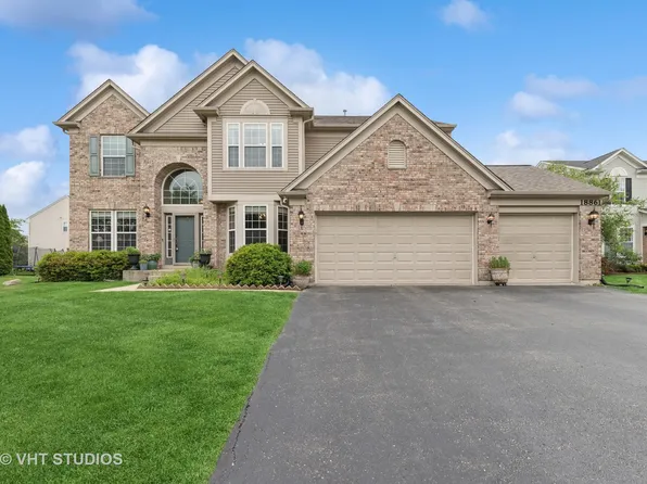 18861 W Aspen Ct, Lake Villa, IL 60046