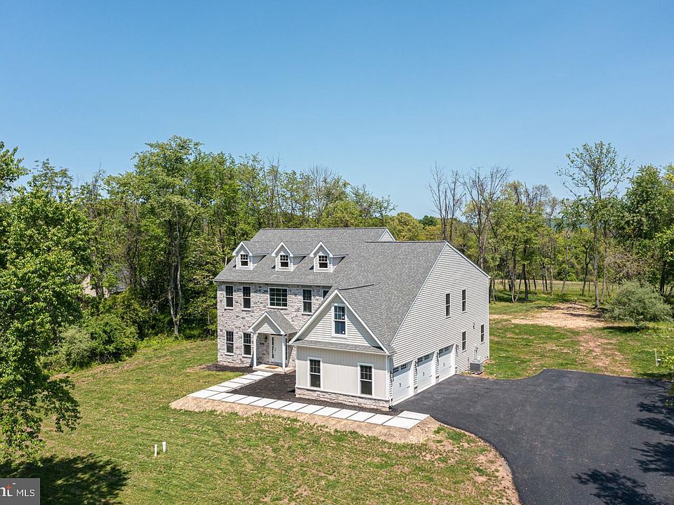 305 Woodhill Rd, Newtown, PA 18940 MLS PABU2049292 Zillow